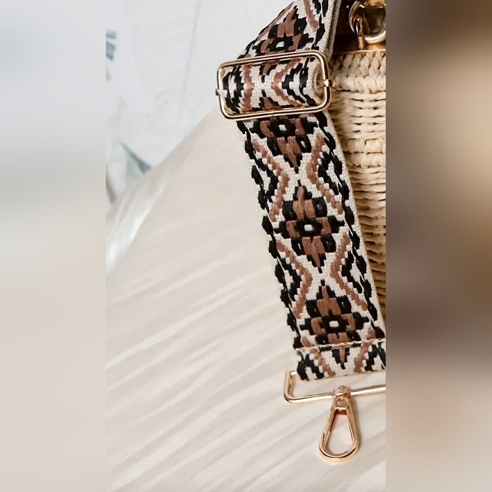 NWT Adjustable Geometric Floral Crossbody & Shoulder Strap For Handbags. - Picture 2 of 4